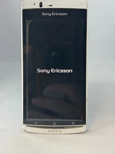 Sony Ericsson LT18i Xperia Arc S | For Parts | Boot Loop Issue | Visually Worn - Zdjęcie 1 z 4