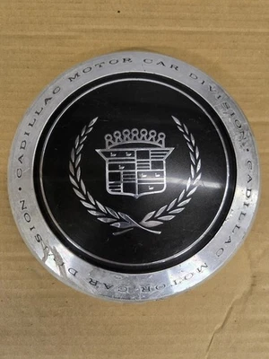 Tapacubos Cadillac Deville Fleetwood 1989-1995 25550017 Foto 1 de 4