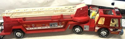 Nylint 75 Foot Hook & Ladder Engine Co.1 Fire Truck - Image 1 of 4