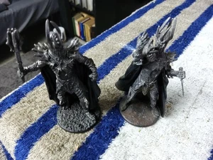 Herr der Ringe - Sauron - 2 Stück - De Agostini? - gebraucht - im guten Zustand - Bild 1 von 4