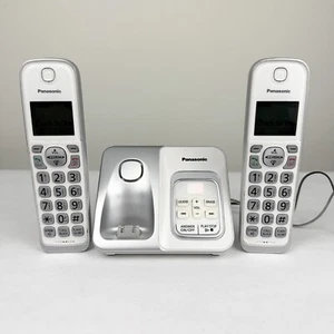 Panasonic Cordless Phone & Answering Machine 2 Handsets Model KX-TGD530 - Zdjęcie 1 z 6