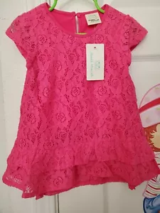 Nuovissima camicia elegante in pizzo rosa caldo per bambini Babee MeeLeR con fodera 3/4T - Foto 1 di 10