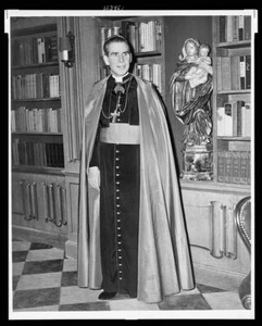 Foto 8" x 10" 1951 obispo Fulton J. Sheen - Imagen 1 de 1