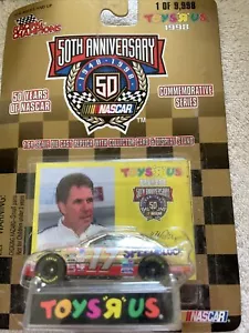 1998 Racing Champions 50th Anniversary Nascar Toys 'R' Us #17 Darrell Waltrip - Bild 1 von 2