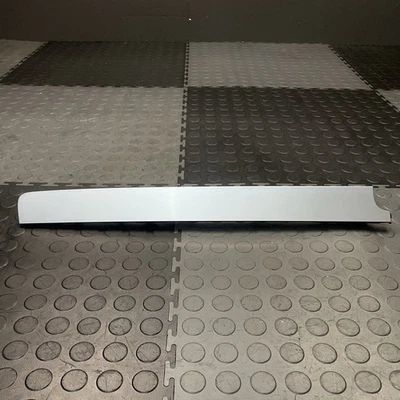 Volkswagen CC 2009-2012 lado derecho del pasajero tablero de instrumentos cubierta OEM Foto 1 de 4