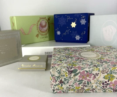 Lote de 6 Cajas Macaron Laduree Navidad, San Valentín y Más Foto 1 de 4