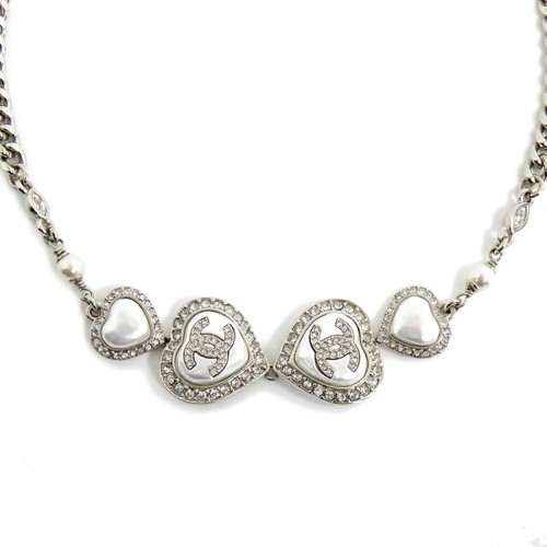 Collana CHANEL cuore strass argento perle finte cocco