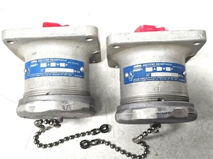 TWO New Crouse-Hinds AR-337 Arktite Receptacles 30A 250VDC 600VAC 3W 3P - Picture 1 of 7