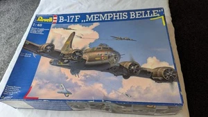 Revell Flugzeugbausatz im Maßstab 1:48 04297 - Boeing B-17F Memphis Belle - Bild 1 von 14