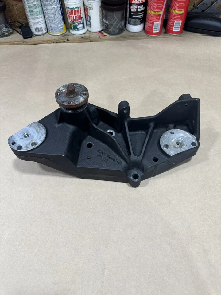 Soporte de eje de gato 3,8 L 1989-1993 Thunderbird SC supercargador Cougar Xr7 Ford Foto 1 de 4