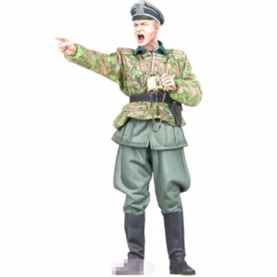 unpainted 1:16 resin figures model WW II  German officers  Unassembled kits - Bild 1 von 3
