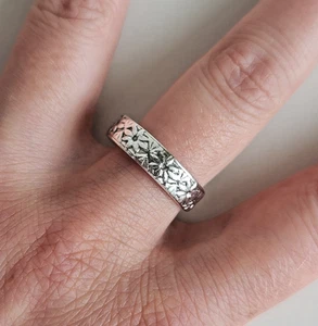 Sterling Silver Floral Band Ring | Size 8.75 | 6mm Wide | 3.8g | Vintage 925 - Picture 1 of 10