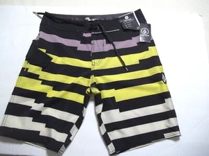 New Volcom 27 / 14 Juxta Quart Mod boys board shorts swim trunks swimsuit stripe - Picture 1 of 2
