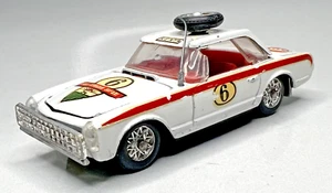 Mercury 1/43rd Scale No. 36 Mercedes Benz 230 SL Safari - Picture 1 of 9