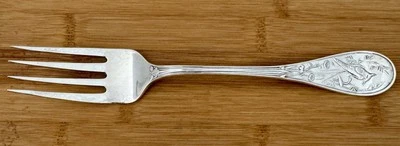 TIFFANY AUDUBON STERLING GRANDE 8 3/4” GARFO DE SERVIR GRANDE SEM MONOGRAMA - Imagem 1 de 4