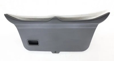 Panel de moldura interior puerta levadiza GM 95909993 NUEVO OEM Chevrolet Sonic 2012-2020 Foto 1 de 4