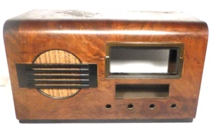 RADIO DE MESA WARDS AIRLINE 62-370 de colección parte: MARCO DE CARCASA Y TELA DE PARRILLA - Imagen 1 de 7