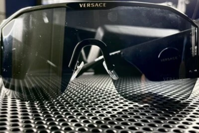 Versace MEDUSA HALO SHIELD SUNGLASSES Authentic - Image 1 of 4