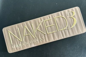 Urban Decay NAKED Eyeshadow Palette Naked 3 - Picture 1 of 4