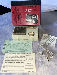 1960s PHILCO T-88 AM 8 TRANSISTOR RADIO with ORIG BOX EARPHONE & PAPERS WORKS - Picture 1 of 15