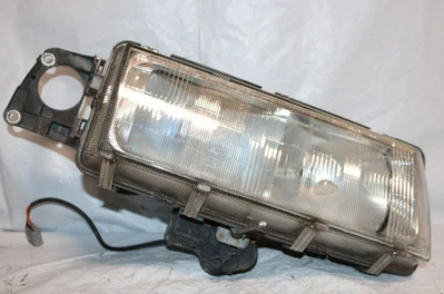 1995-1998 VOLVO S90 RIGHT PASSENGER HEADLIGHT HALOGEN GLASS OEM R#3823 Foto 1 de 4