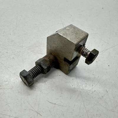 Bloco, pivô de choque, roscado - 2005 Polaris Classic 500 - Imagem 1 de 4