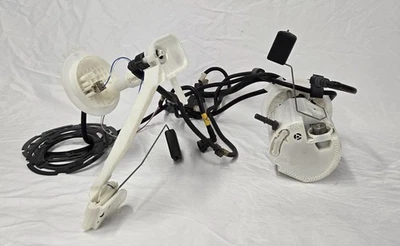 2010-2015 Chevrolet Camaro 2SS 6.2L Fuel Pump w/ Sending Unit Assembly OEM - Image 1 of 4