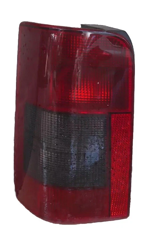 Peugeot Partner 2005 pasajero luz trasera izquierda lado cercano Foto 1 de 1