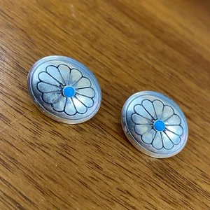 Navajo Handmade Stamped Earrings 925 Silver Silver Turquoise Native Artist - Picture 1 of 4