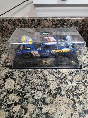 Michael Waltrip escala 1/24 Revell Die Cast 2003 Daytona 500 #15 Foto 1 de 4