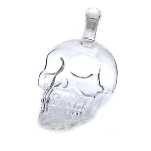 Clear Glass Skeleton Skull Decanter Bottle Crystal Diamond Looking Stopper 6.25" - Picture 1 of 2