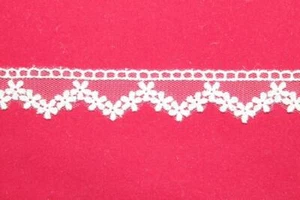 Pizzo merletto di tulle nastro alto 2 cm Sweet Trims 1644 passamaneria bordo - Picture 1 of 11