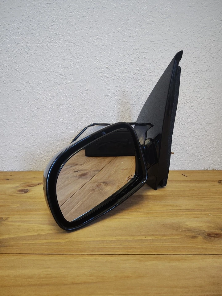Driver Side Power Mirror For 01-02 Ford Windstar - Image 1 of 4
