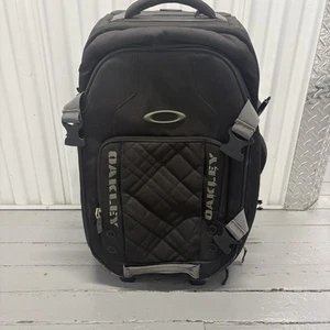 Maleta de viaje Oakley 39L negra con ruedas y2K Opio táctica - Imagen 1 de 7