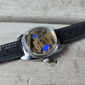 RARO orologio da polso Hugh Hefner Playboy Nude "Time To F**k" anni 70 testato NECESSITA BATTERIA - Foto 1 di 11