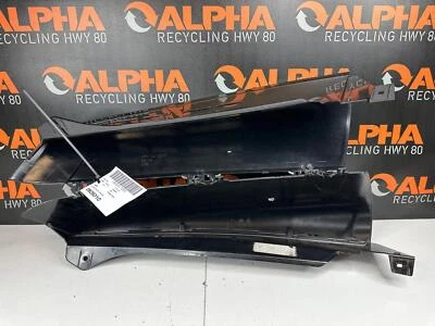 D Pillar GMC YUKON XL 1500 Left 11 Foto 1 de 4