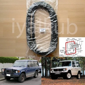 for Mitsubishi Pajero Montero Shogun back door trunk weatherstrip rubber seal - Picture 1 of 8
