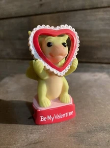 The Whimsical World Of Pocket Dragons de Real Musgrave Be My Valentine 2000 - Imagen 1 de 6