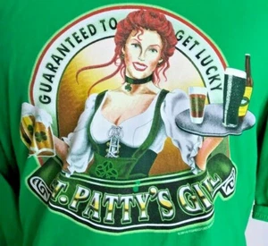 St. Patty's Girl Men's Graphic T-Shirt Size 3XL Green Beer Fishersportswear 2010 - Picture 1 of 3