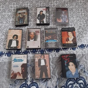 Michael Jackson, King of POP collection. (10) of his greatest hits + Gold Coin - Picture 1 of 13