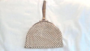 AUTÉNTICO Bolso de Noche de Malla Dorada Whiting and Davis Vintage Pequeño Años 1930 - Imagen 1 de 7