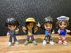 Menge 4 Stranger Things YuMe Upside Down Kapseln Argyle, Robin, Mike, Eddie - Bild 1 von 11