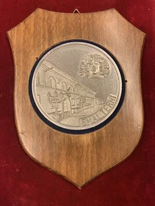 K034 - Crest su base in legno "Scuola Militare Allievi Armaioli" Terni - Foto 1 di 2