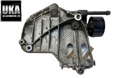 BMW M4 M3 2015 serie 3 4 F83 soporte de bomba de aire acondicionado montaje polea loca 64557585 Foto 1 de 2