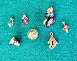 Vintage Lot Of 7- Necklace Pendants, Charms, Pyrite Stones, Rhinestones, Glass - Picture 1 of 10