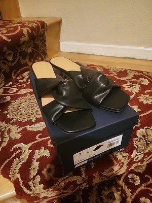 NEW Splendid Women's Hannah Kitten Heel Sandals  Black Leather SZ 7 - Image 1 of 4