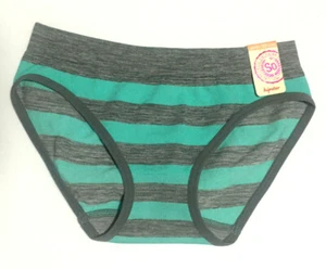 Girls Hipster Style Panties Size XS(5/6) Green Turquoise Gray Rugby Stripes NWT - Picture 1 of 12