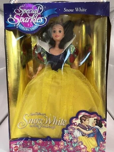 Mattel Special Sparkles Snow White & Seven Dwarfs Doll Walt Disney - Picture 1 of 2