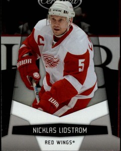 2010-11 Certified Hockey #54 Nicklas Lidstrom