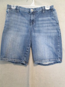 Liz Claiborne Petites Shorts for Women 